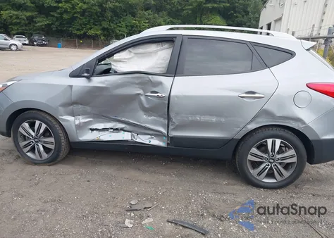 2015 Hyundai Tucson Limited z USA, uszkodzony, nr VIN KM8JUCAG2FU113144